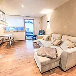 Enzian By Interhome Apartamento Dorfgastein