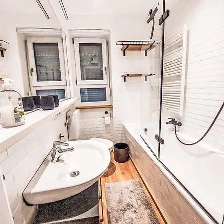 Enzian By Interhome شقة